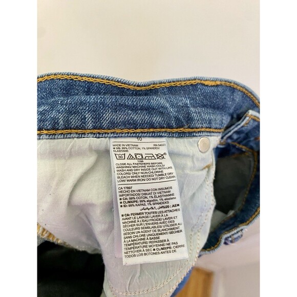 Old Navy Jeans Mid Rise Boyfriend Womens Size 10 Cobalt Med Wash Distressed Crop - Picture 7 of 8